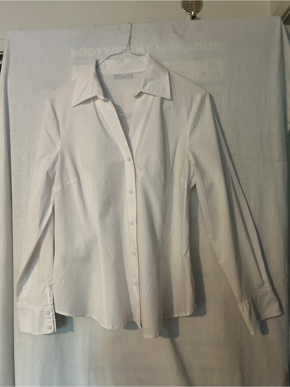 Worthington White Button-Up Shirt